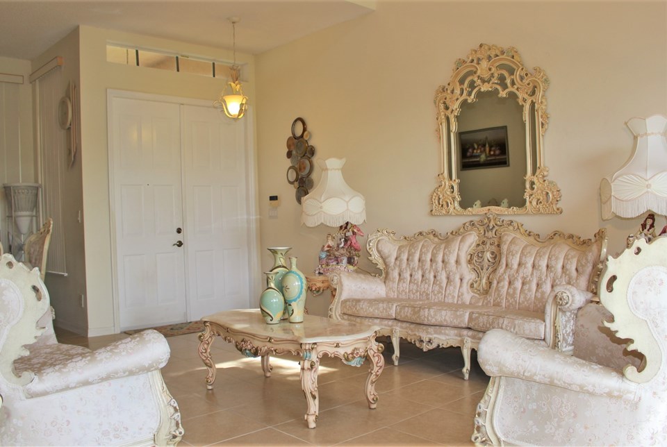 formal livingroom