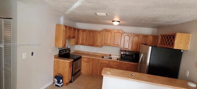 section 8 preferred ~ 3 bedroom, 2 bathroom ~ miami, fl ~ asking only $2,300