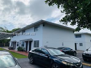 2 bedroom townhome ~ north miami beach, fl ~ asking only $2,100