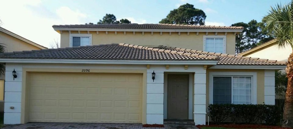 i represented the first time home buyers on their port st lucie dream home!  #soldbyannisha
this was a beautiful 2 story 5br 2.5bth with large loft with master bedroom on the first floor in newport isles, enjoy ownershiplarge families welcome.bright open floor plan with tiles throughout, brand new carpet in all bedrooms. brand new rheem air conditioner andwater heater. turn key condition.huge yard backing up to private preserve with plenty of room for private pool. gated community with 3 pools includes kiddy pool, fitness center, basketball, tennis and volleyball courts. barbecue area.the community offers
