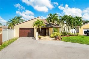 4947 SW 94 Terr 