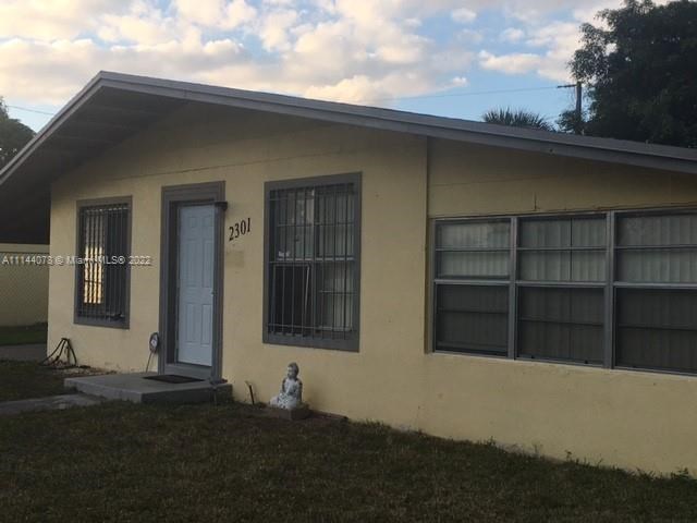 2301 NW 182 Terr 