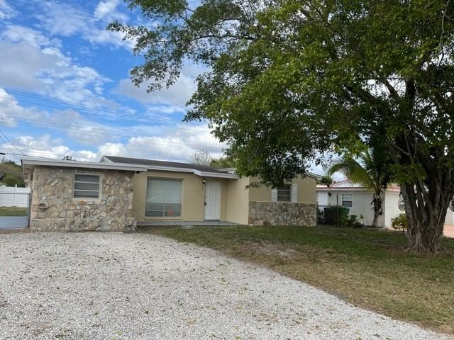 6445 SW 20th Street 