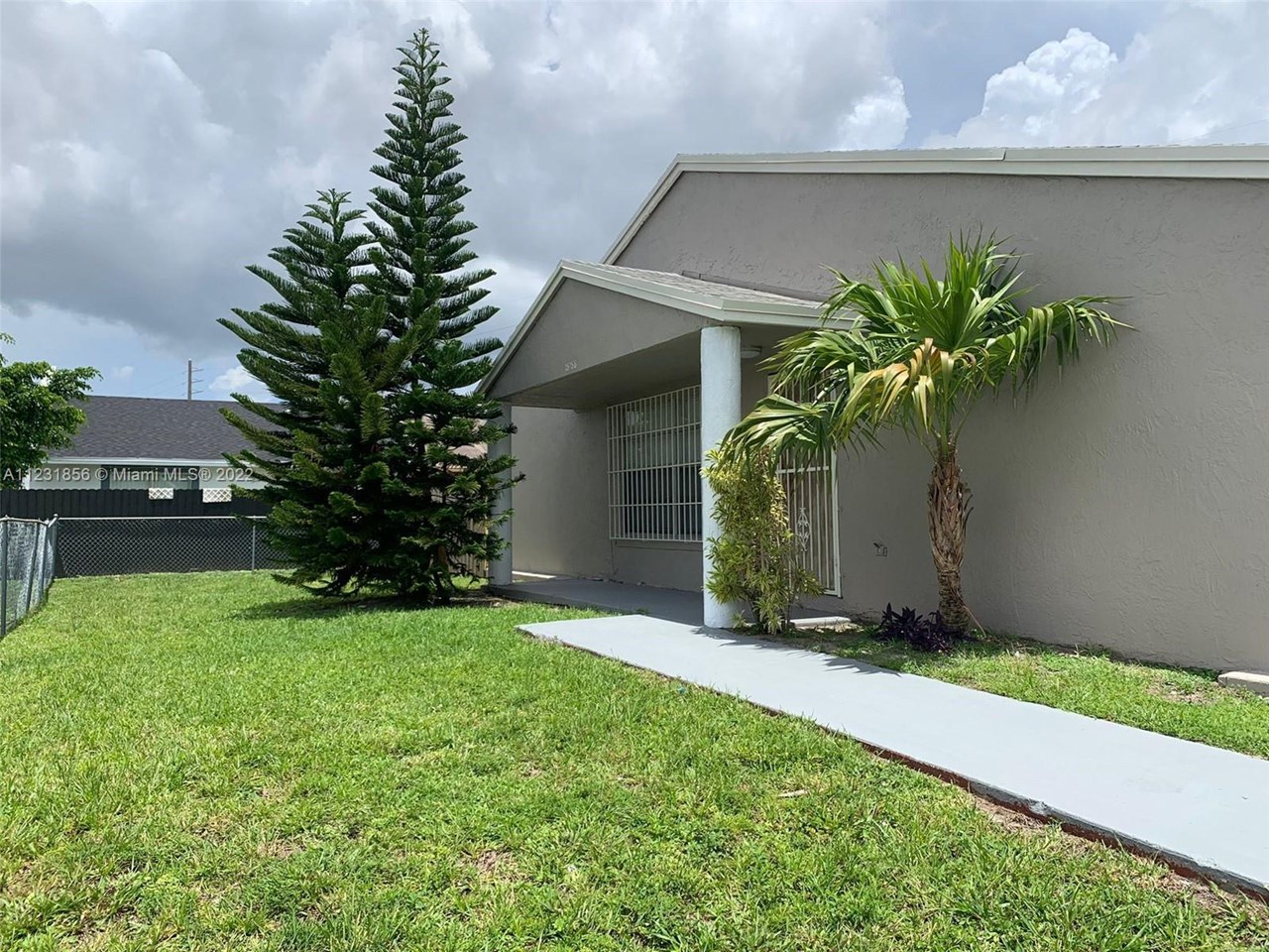 18188 NW 40th Court 