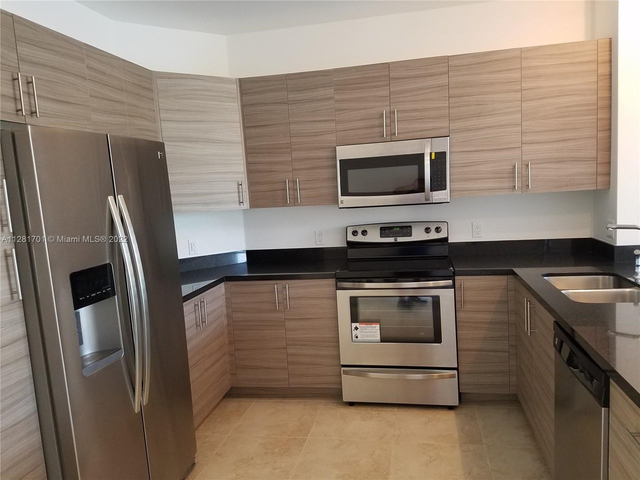 2615 SW 81st Terrace 2617