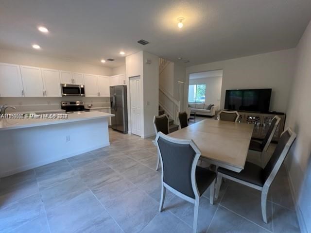 327 NE 208th Terrace  