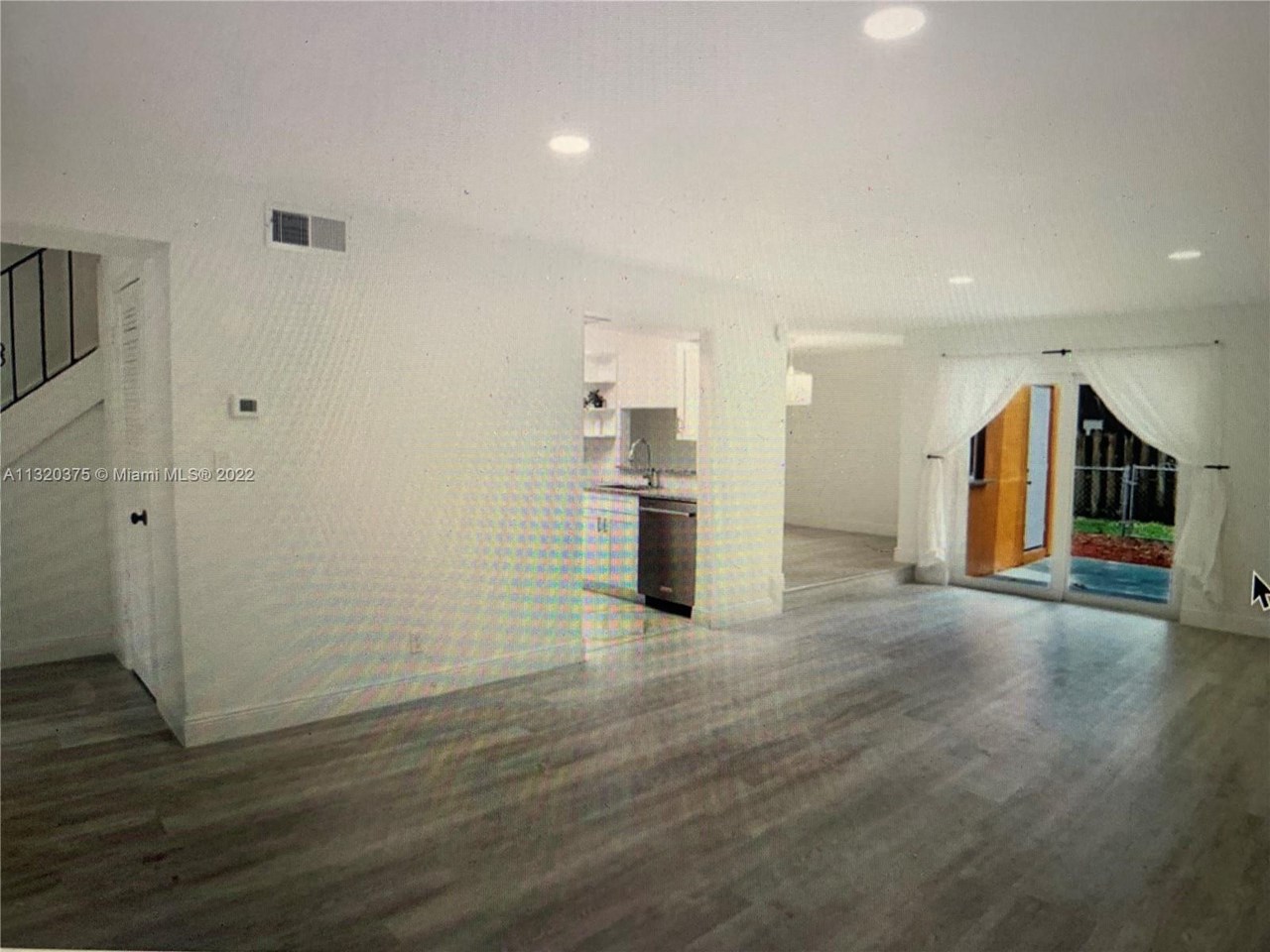property listing image